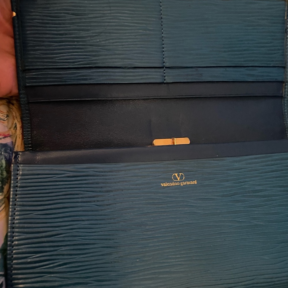 Valentino Garavani Vintage Long Epi leather long wallet - Picture 2 of 16